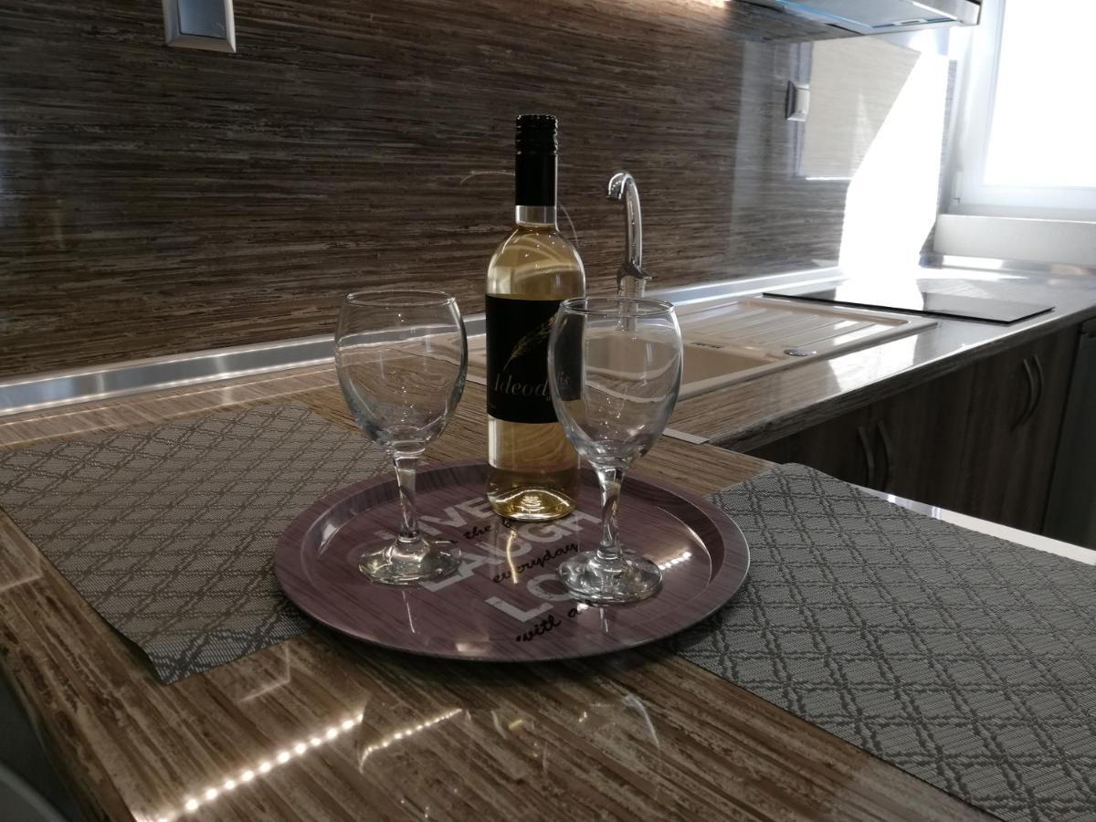 Haus Viktoria 1 Apartment Limenas  Bagian luar foto